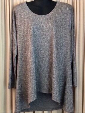 Nally & Millie Large Gray/Silver Blouse(NWOT)